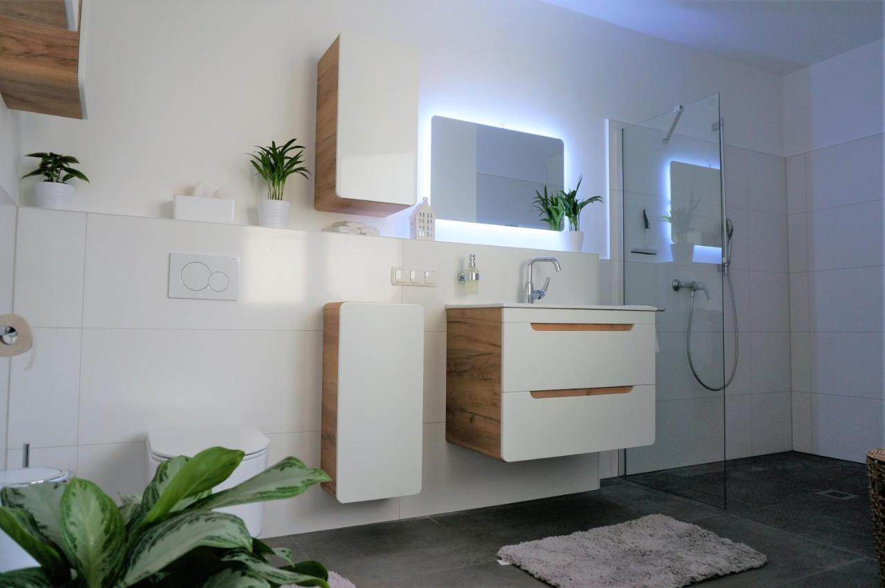 Mein Apartment, Stars Mit Balkon Und Klima Fuer Bis Zu 4 Personen Frankenthal  Exteriér fotografie