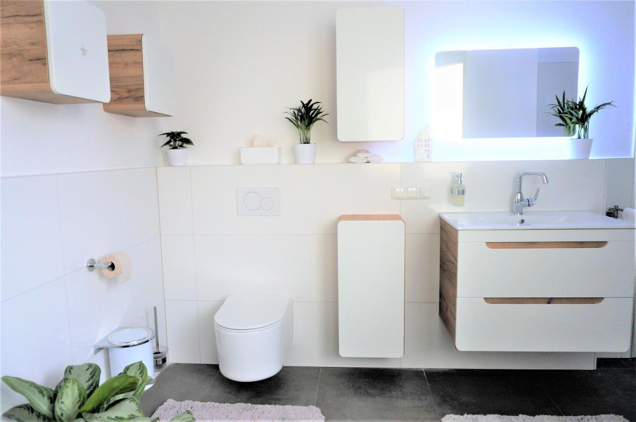 Mein Apartment, Stars Mit Balkon Und Klima Fuer Bis Zu 4 Personen Frankenthal  Exteriér fotografie